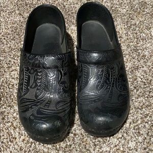 Dansko shoes size 38